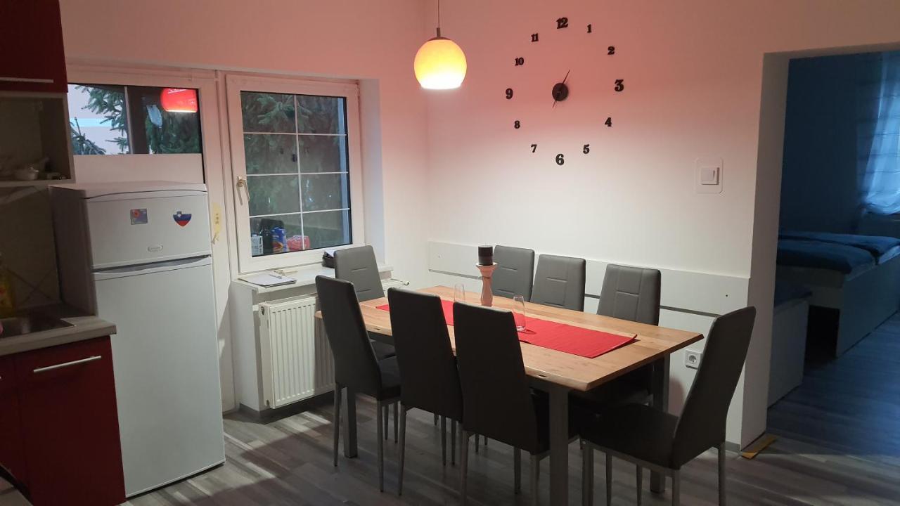 Apartma4Us Maribor Luaran gambar